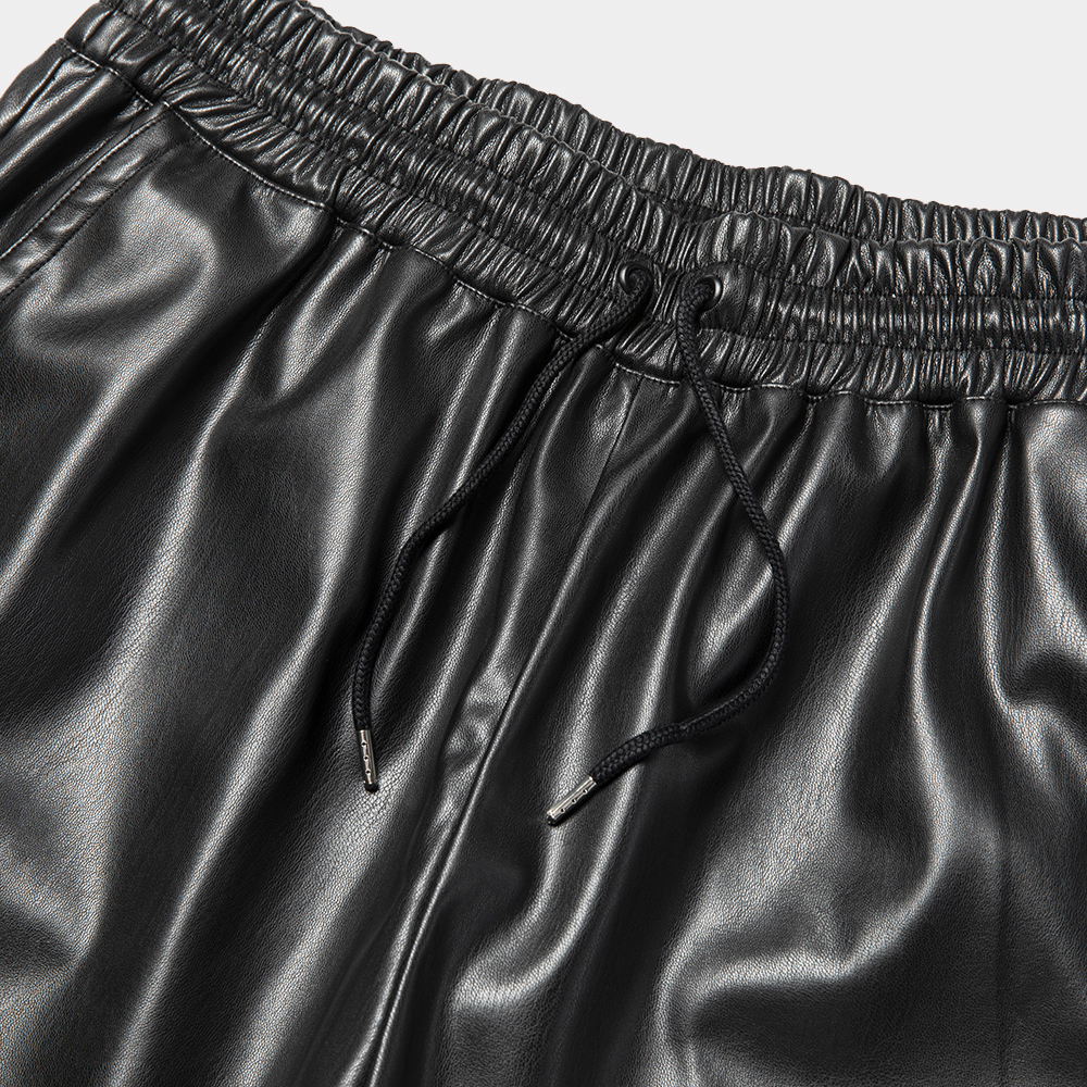 Imitation Leather Shorts/Lamp Black