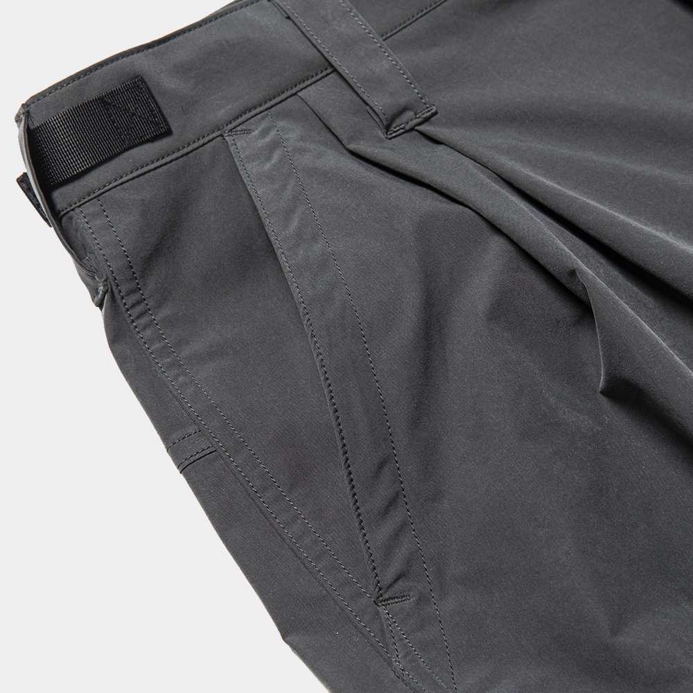 Luggage Cargo Shorts/Charcoal