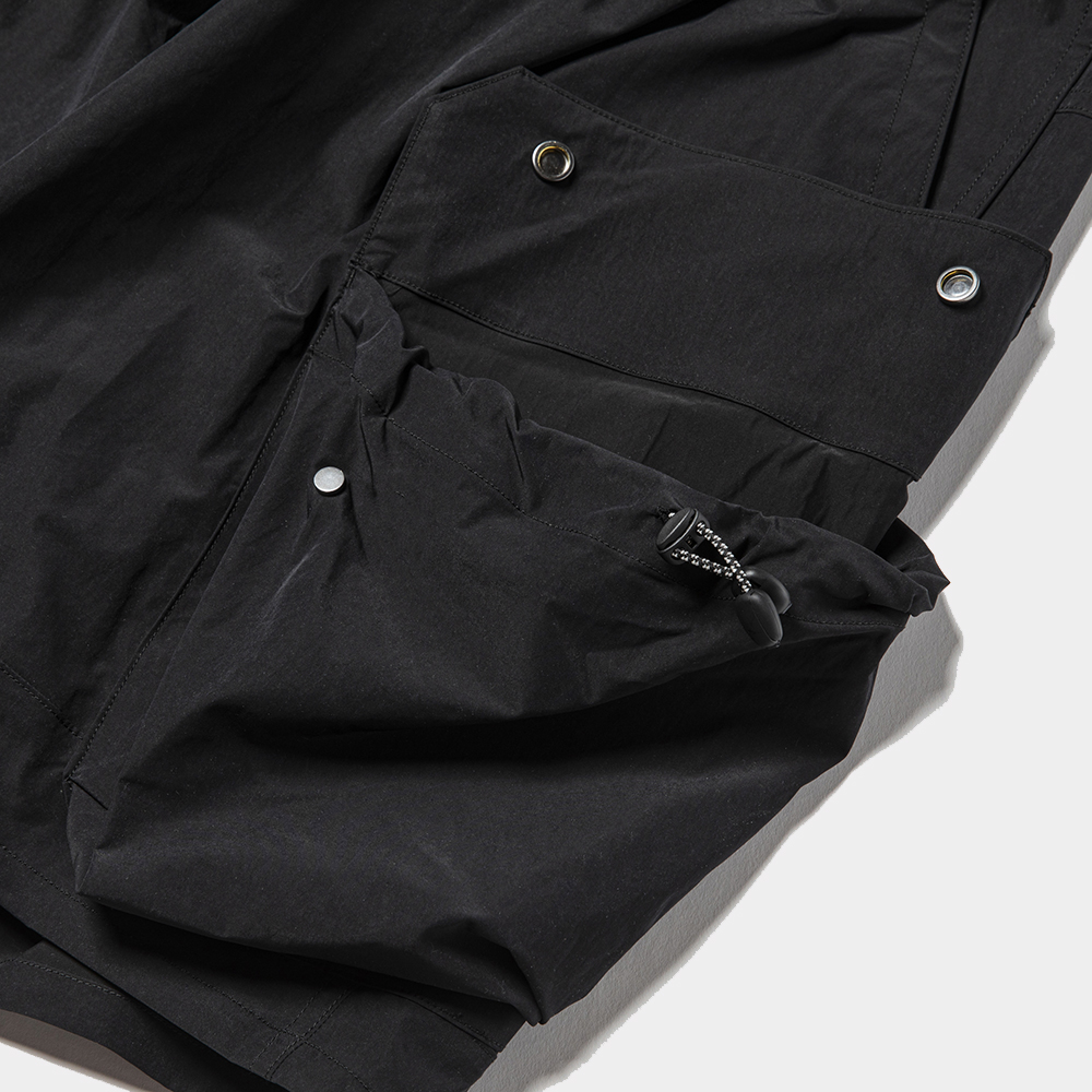 Luggage Cargo Shorts/Lamp Black