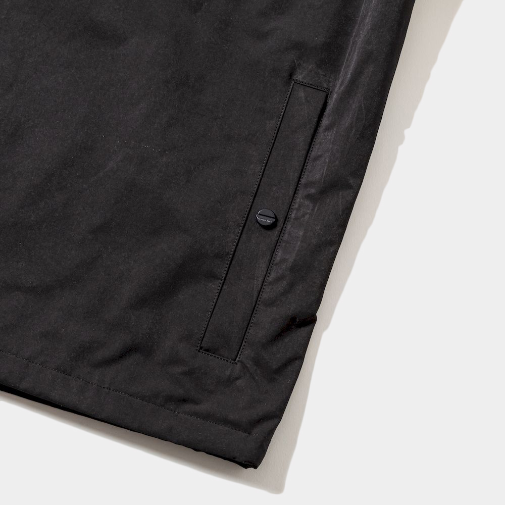 Odd Job Flap Coach Jacket/Off Black