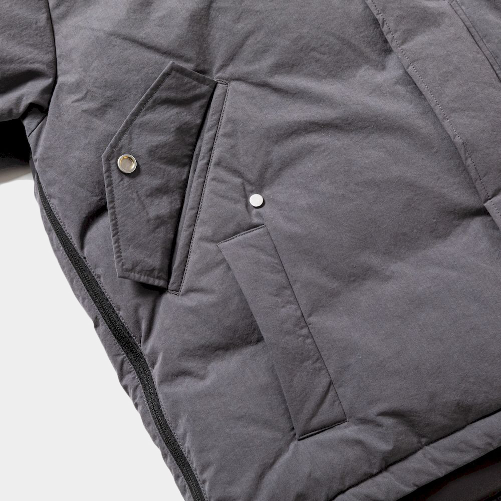 Crisp Down JKT×IHNN/Charcoal