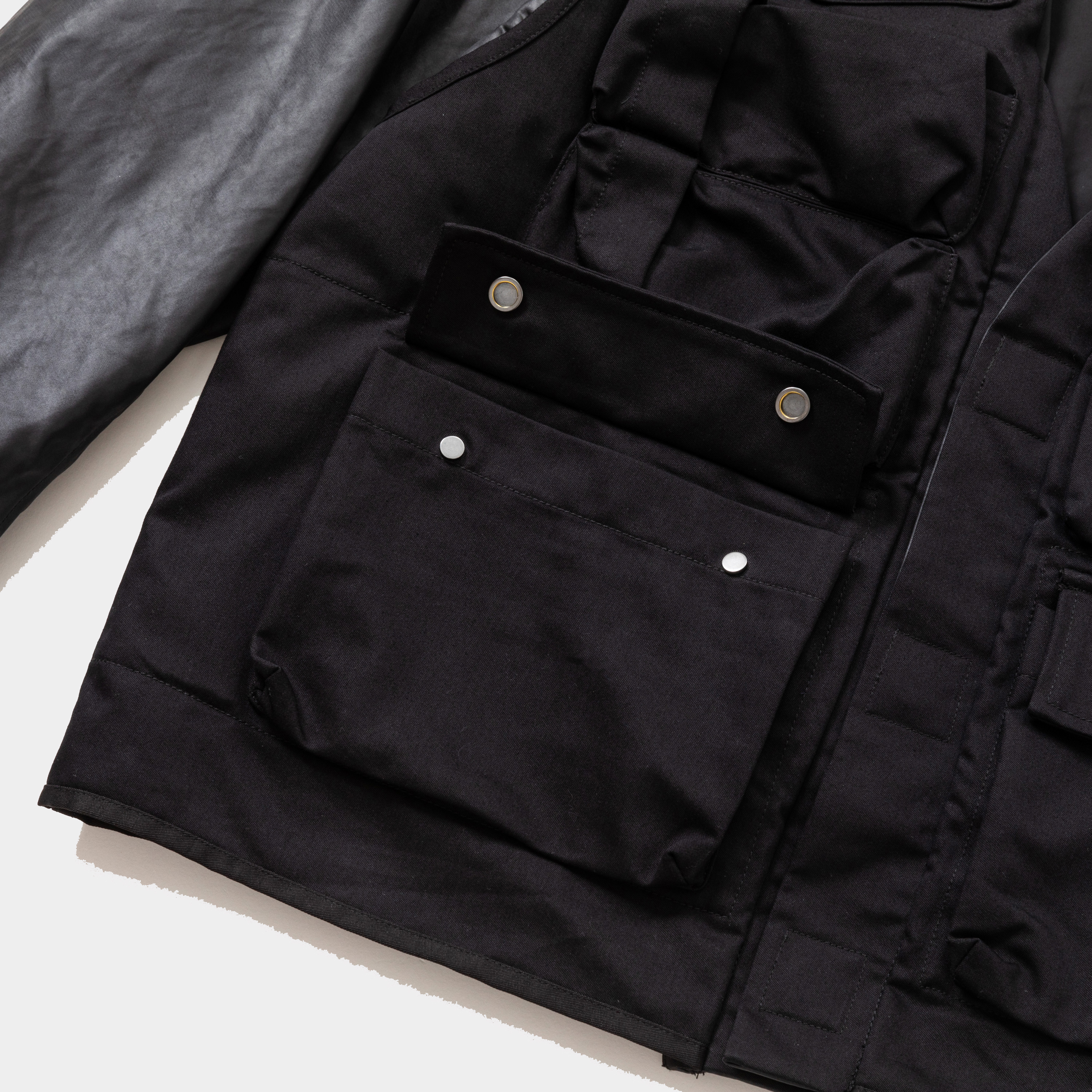 Dress Satin Reversible 4Way JKT/Lamp Black