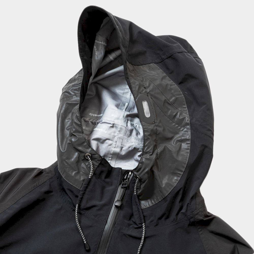 Air Window Shell JKT/Carbon Black