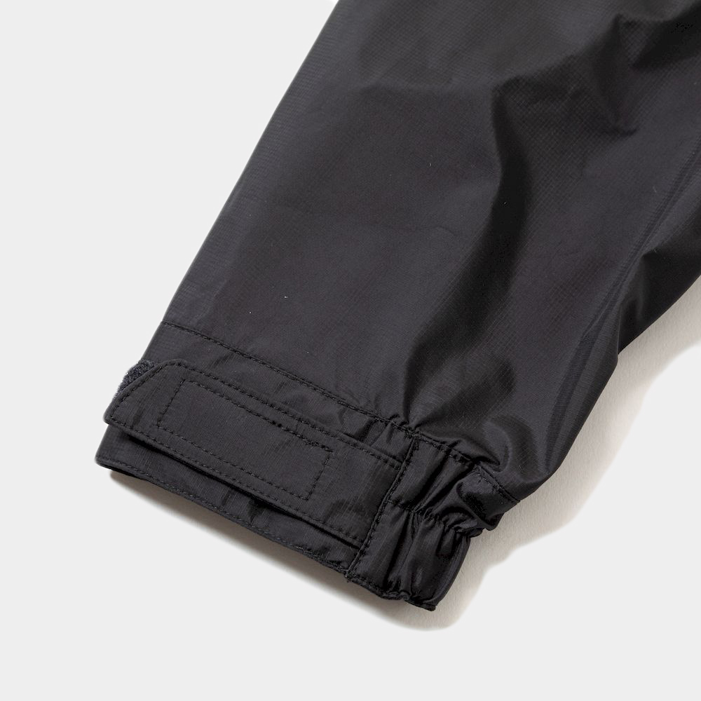 Air Circulation System Rain Jacket/Off Black