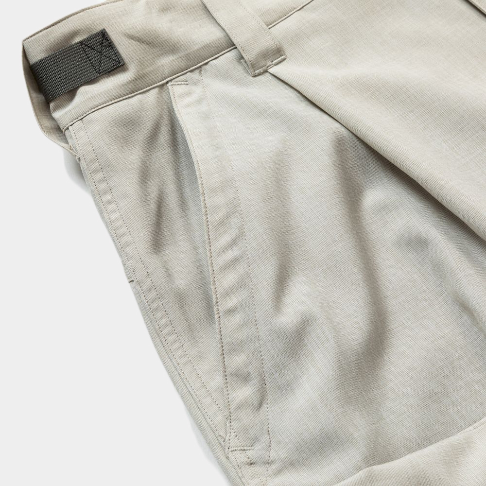 Luggage Cargo Shorts/Bone