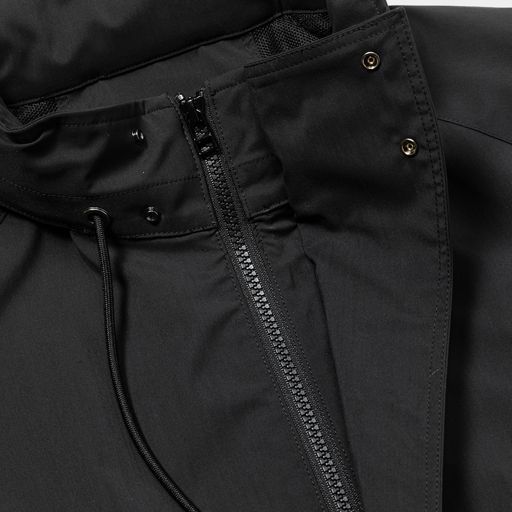Old School Alpinix Windbreaker/Off Black