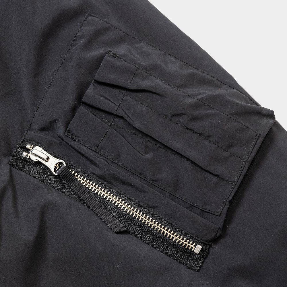 Loop Zip MA1/Off Black