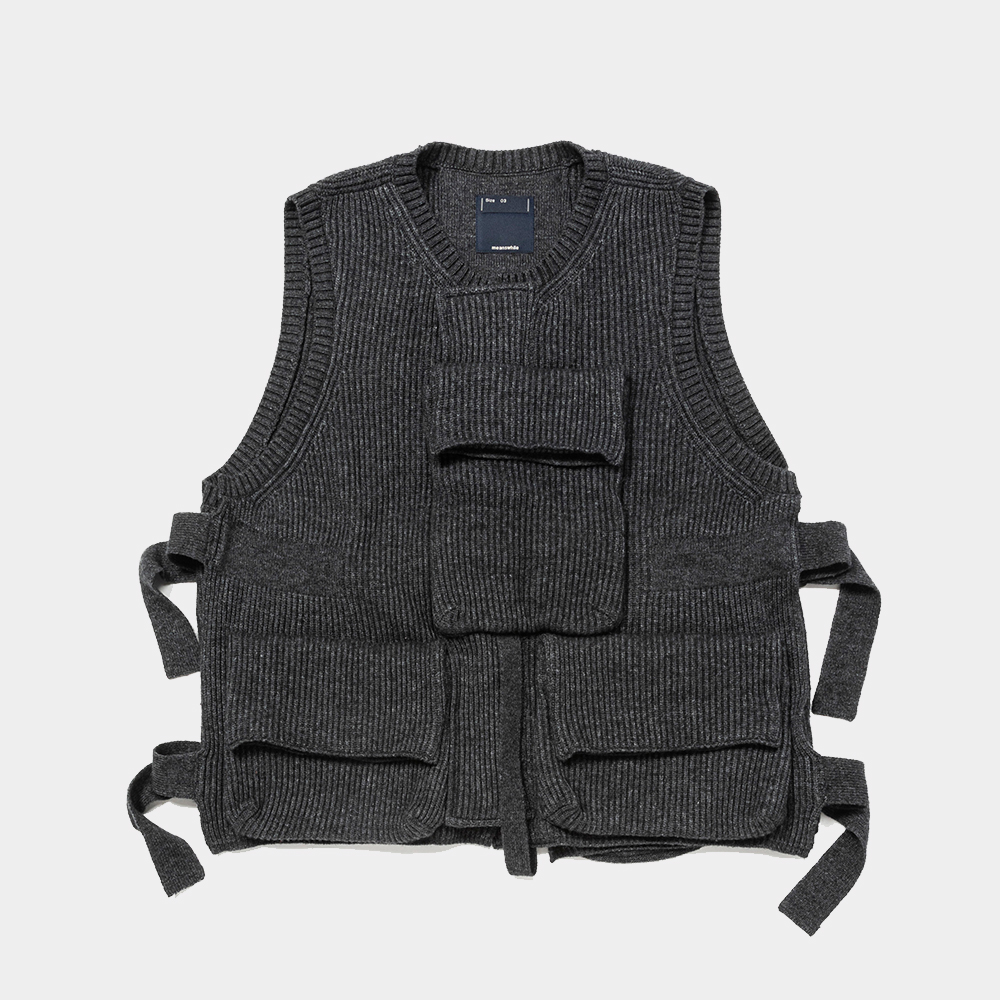 Body Armor Knit Vest/Charcoal