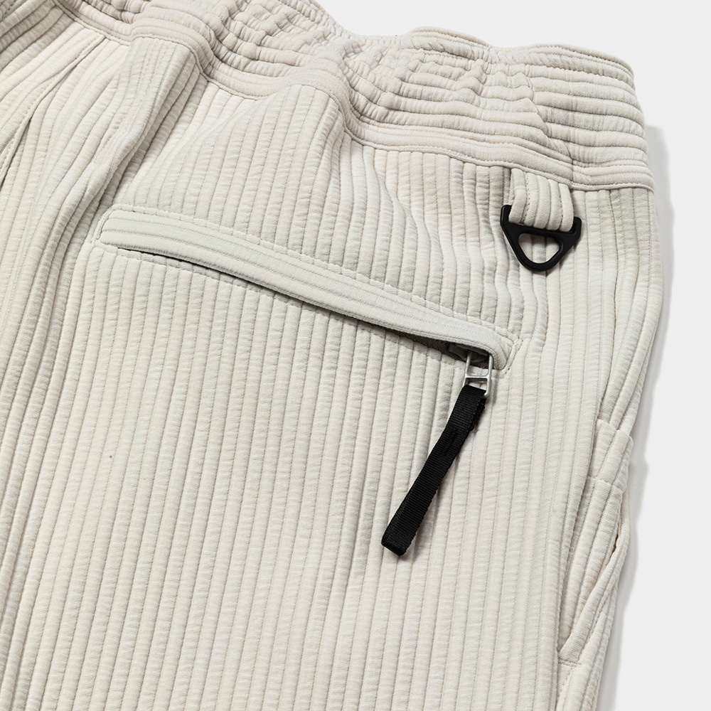 Uneven Fabric Wide Slacks/Off White