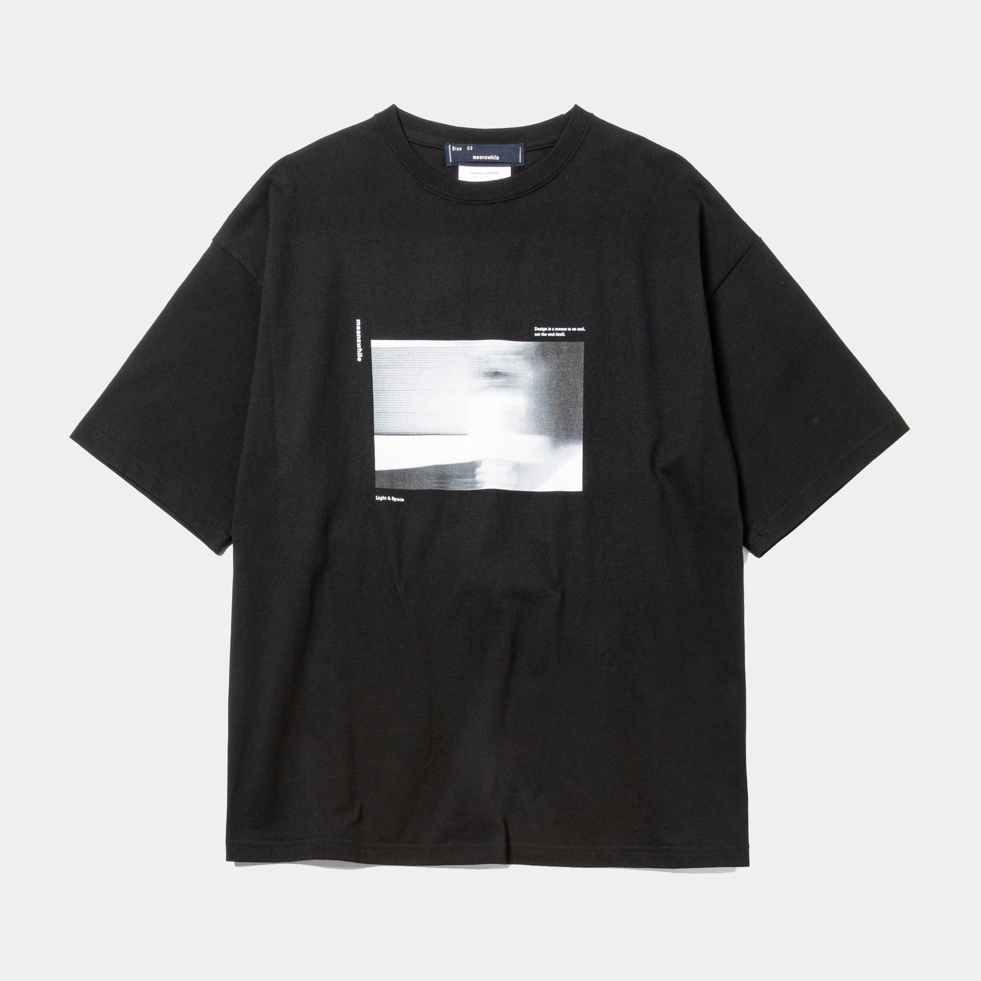 Abstract Photograph Tee/Off Black A