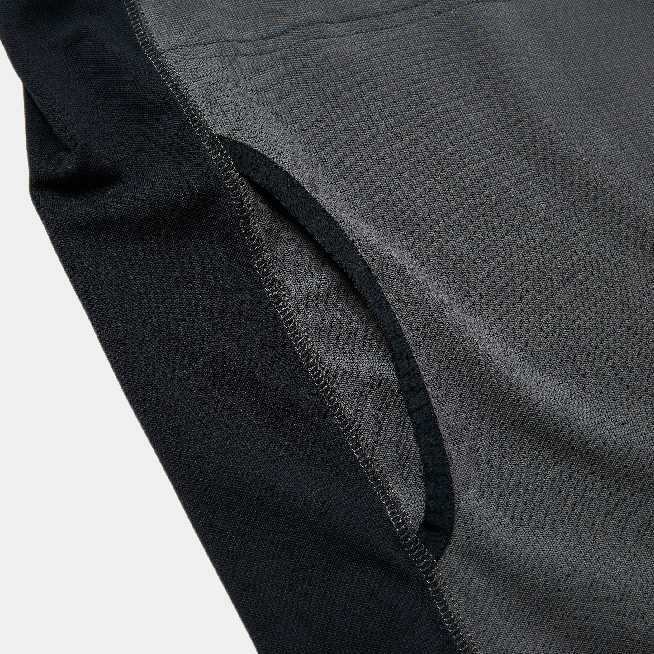 Polartec Delta Freedom Sleeve Half Zip/Charcoal