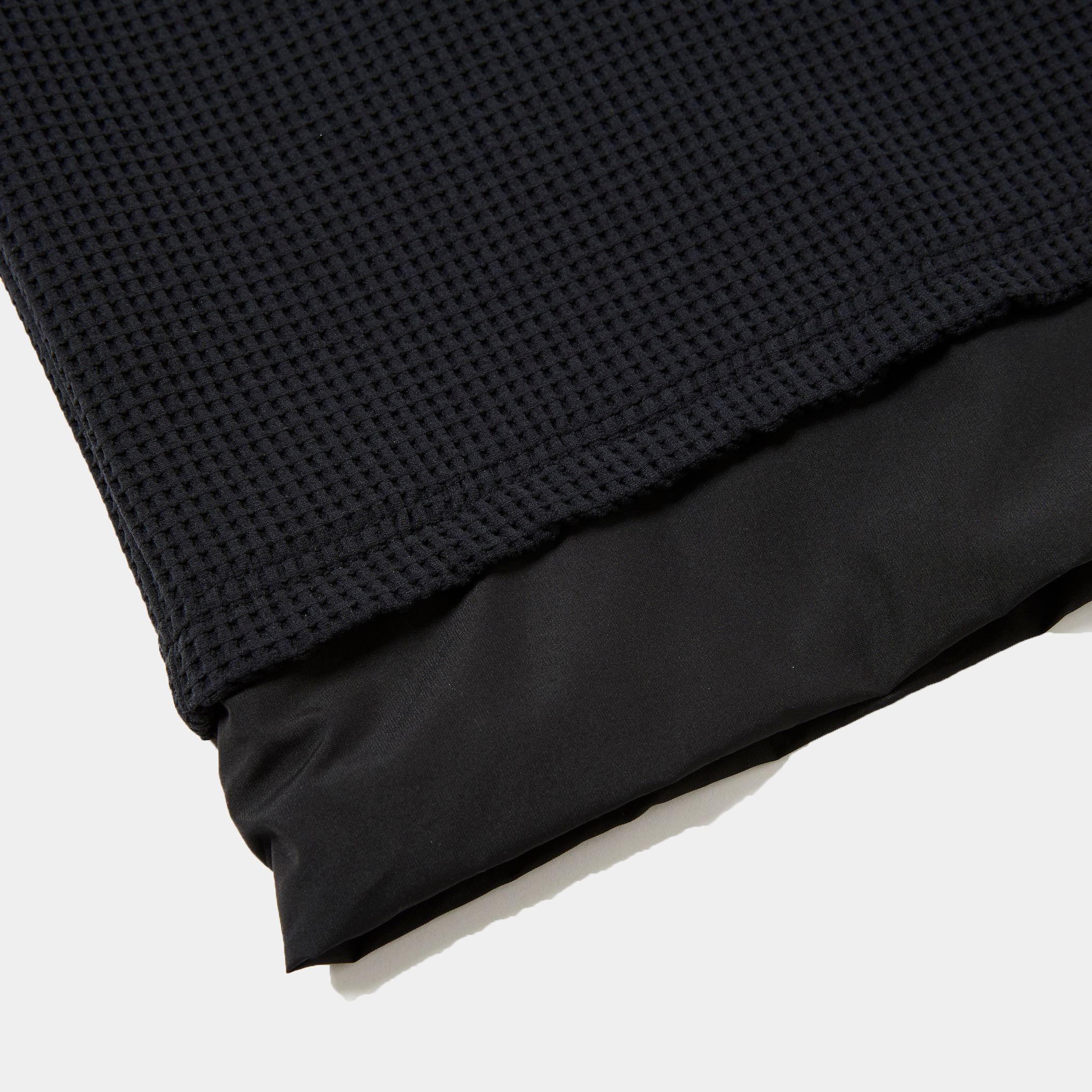 SOLOTEX Waffle S/S Tee/Off Black