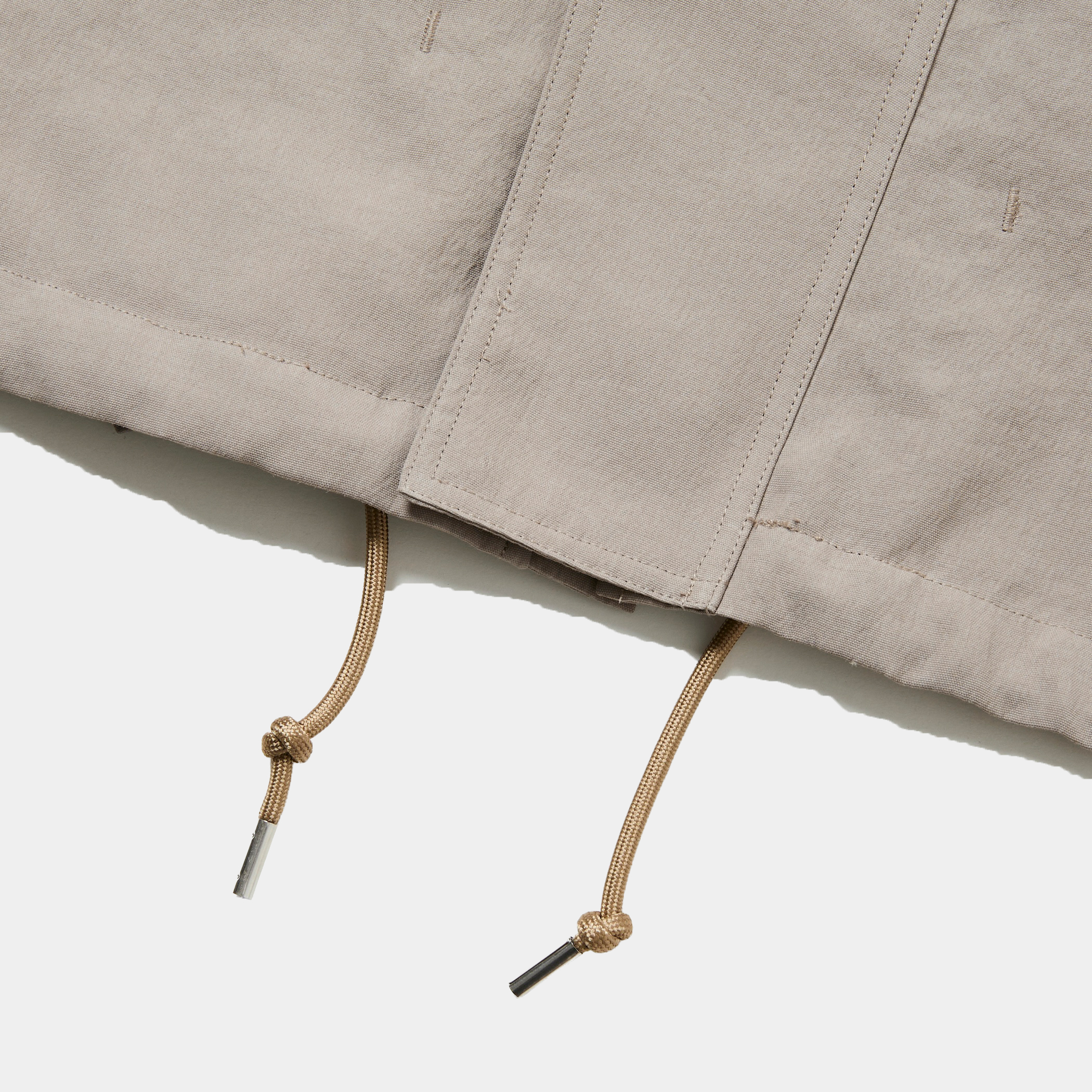 Desert Cloth Neutral Hooded Blouson/Taupe