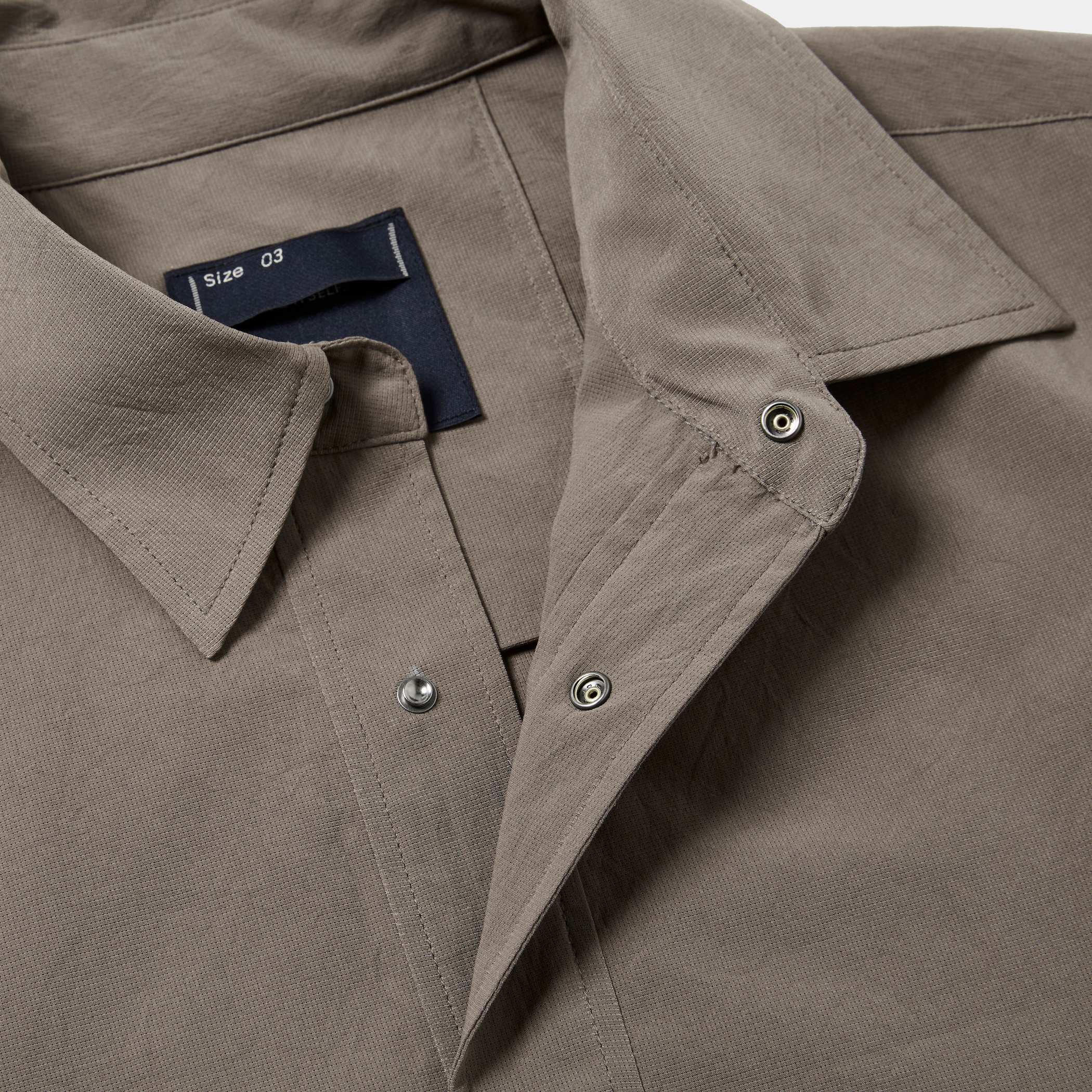 Breathable Side Slit L/S SH/Greige