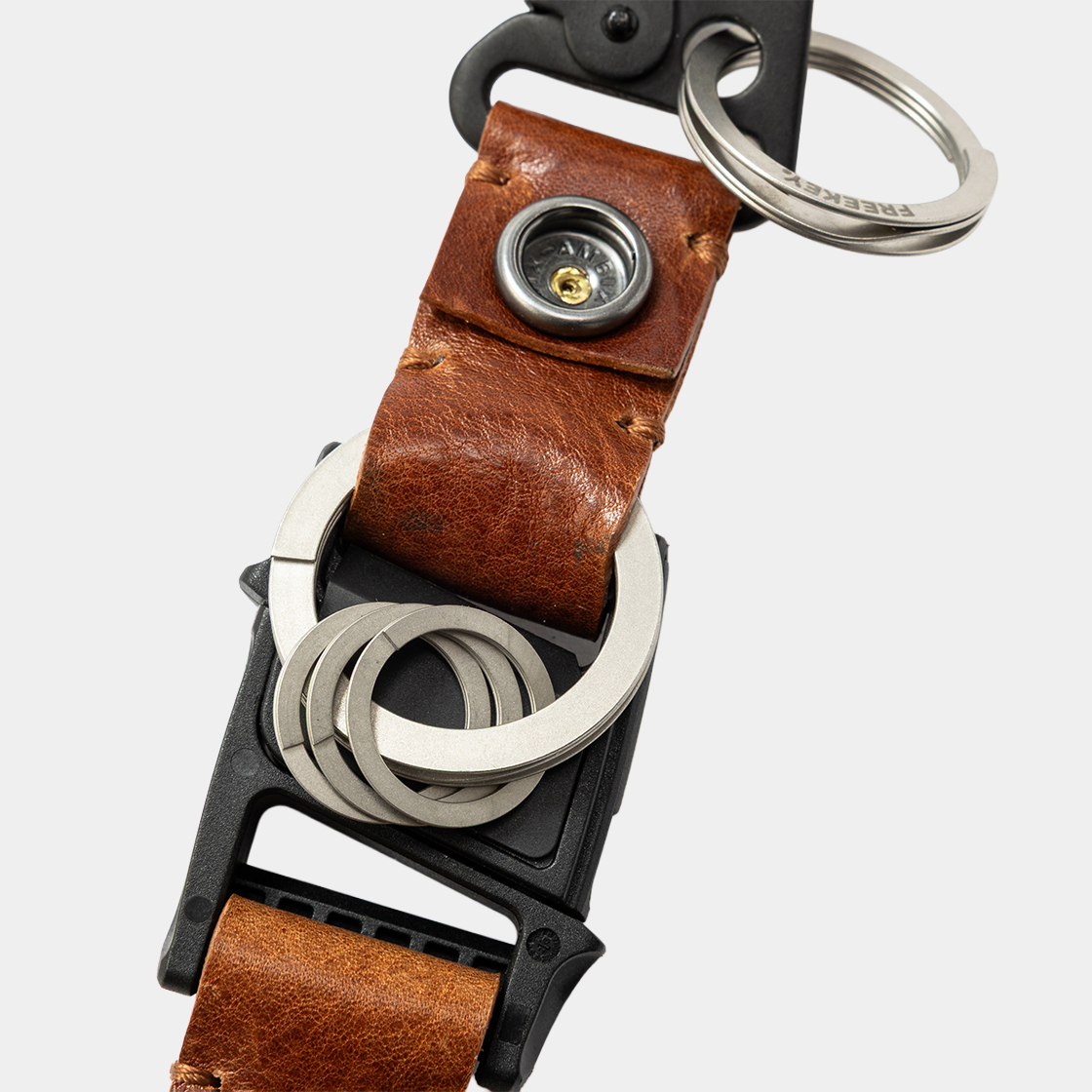 Leather Utility Key Ring  /BROWN