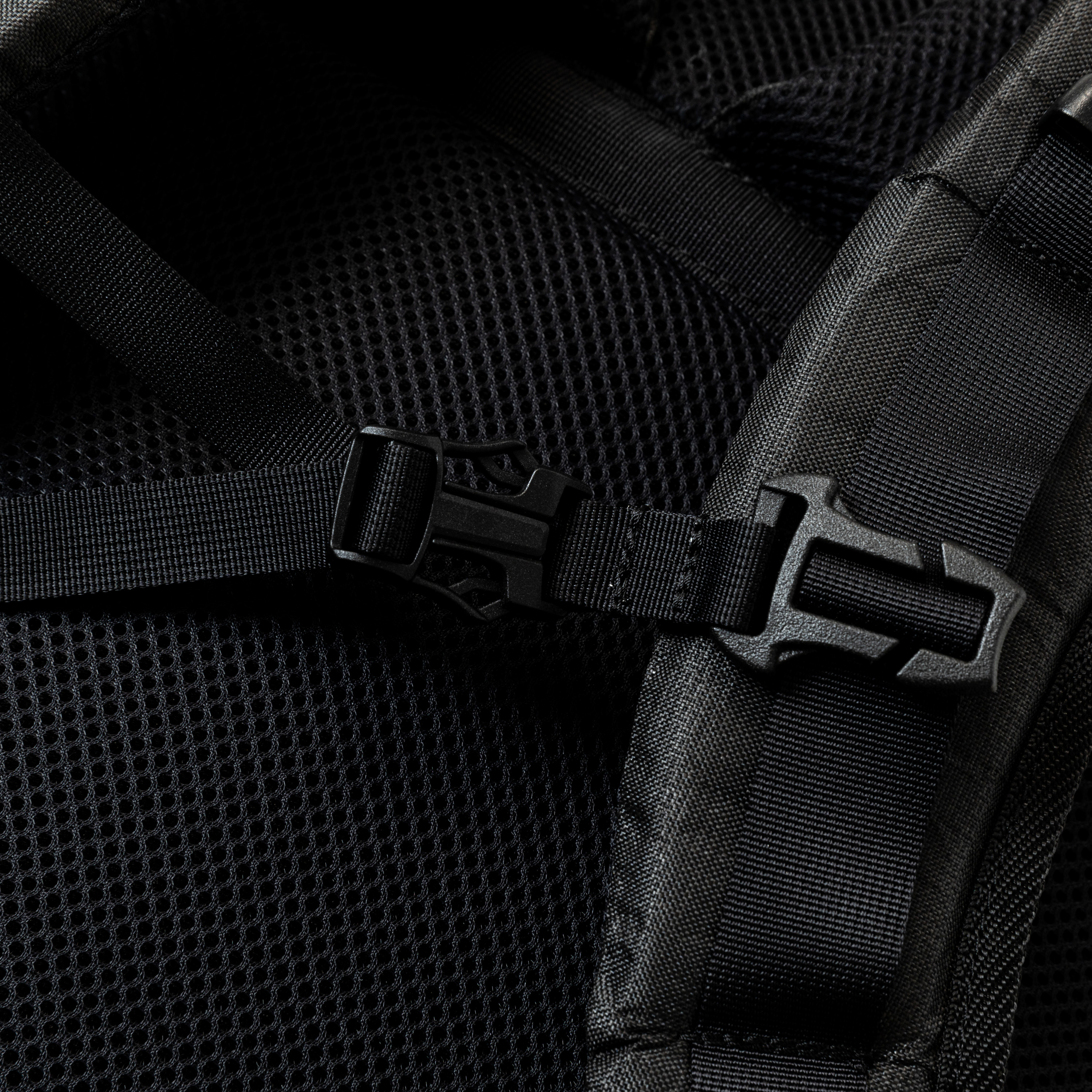 UltraWeaveTM Daypack”Common”